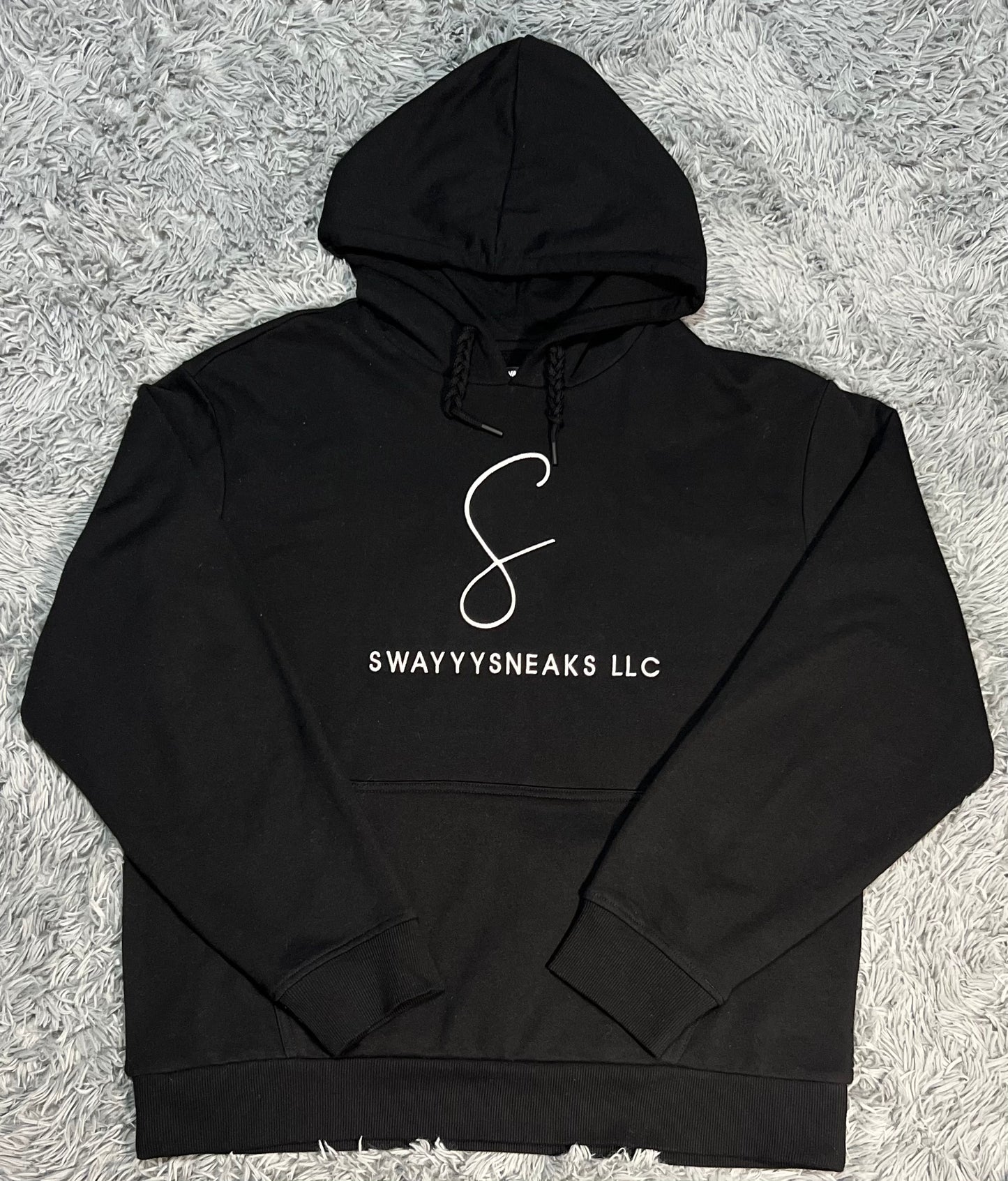 Black Embroider Sweatshirt (Pre-Order)