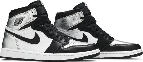 Wmns Air Jordan 1 Retro High OG 'Silver Toe'